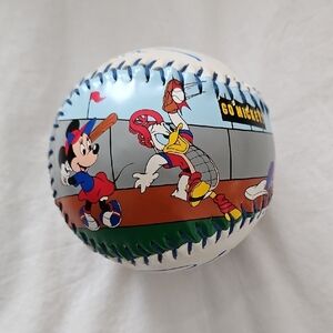 Disney Collectible Fotoball Softball Mickey, Minnie, Goofie, Gonald Duck